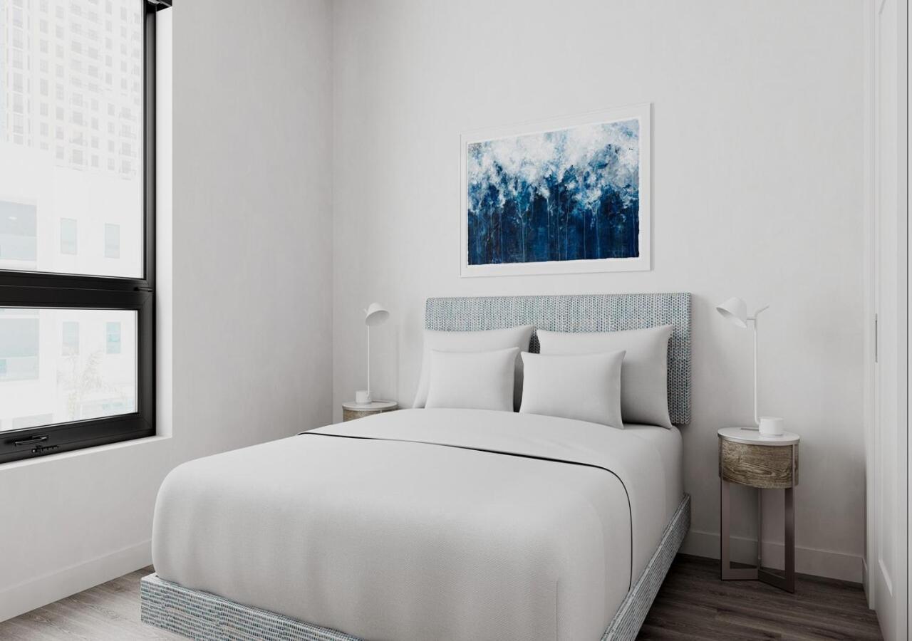 One Bedroom Queen Suite