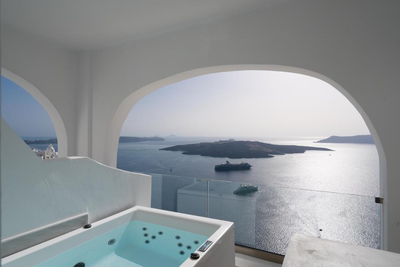 Matter Suite Outdoor Hot Tub Caldera View
