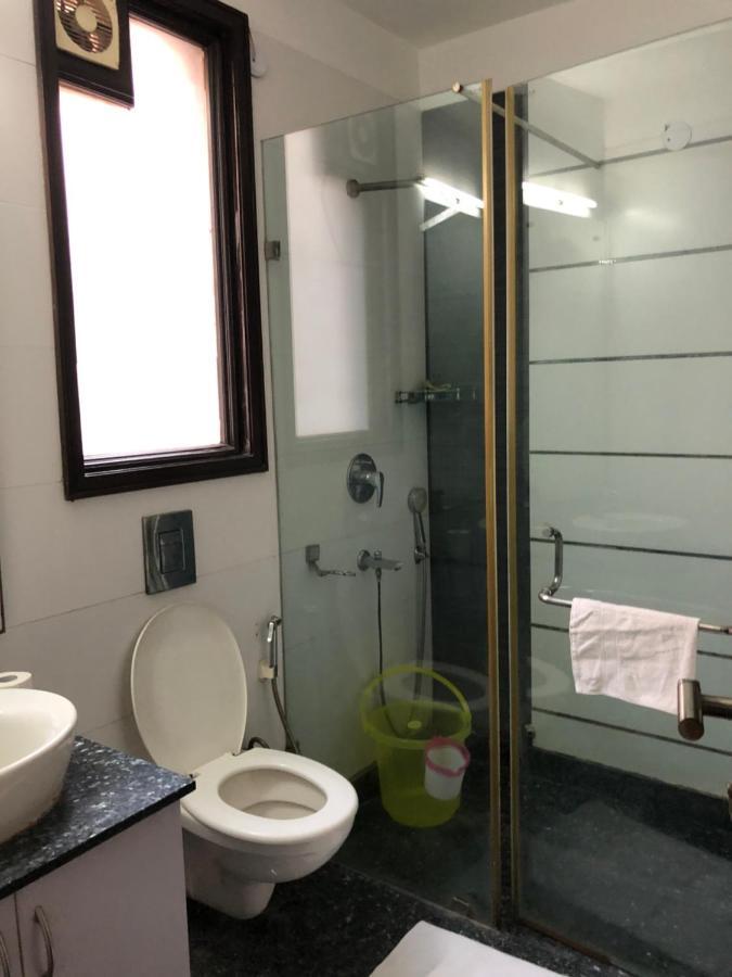 Superior King Room,1296992611:JPEG