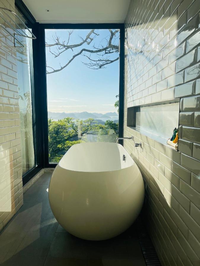 Deluxe Suite Sea View