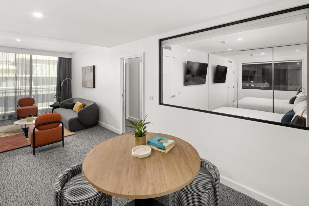 Apartment with Two King Beds and Balcony