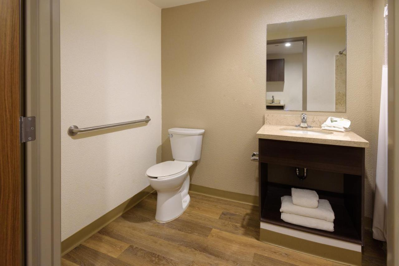 Suite two queen beds
