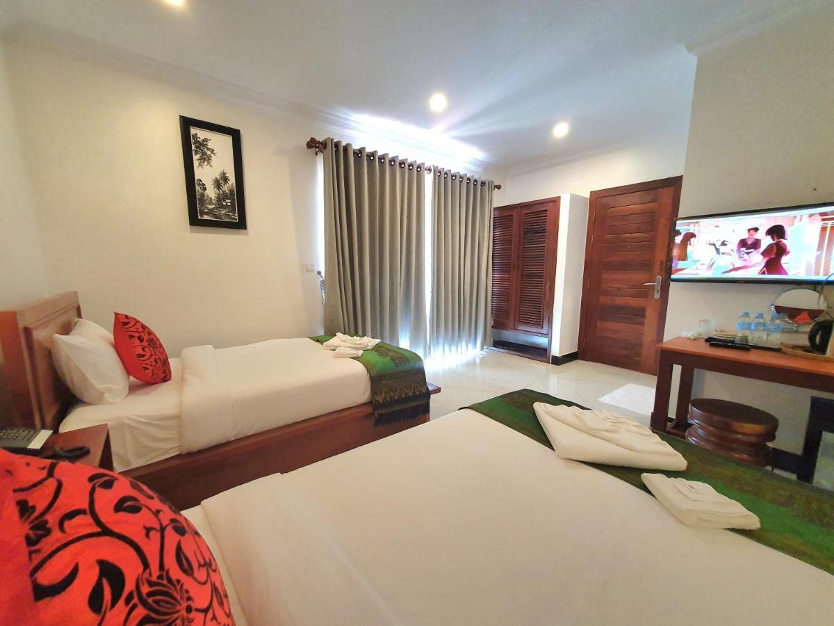 Deluxe Twin Room Balcony