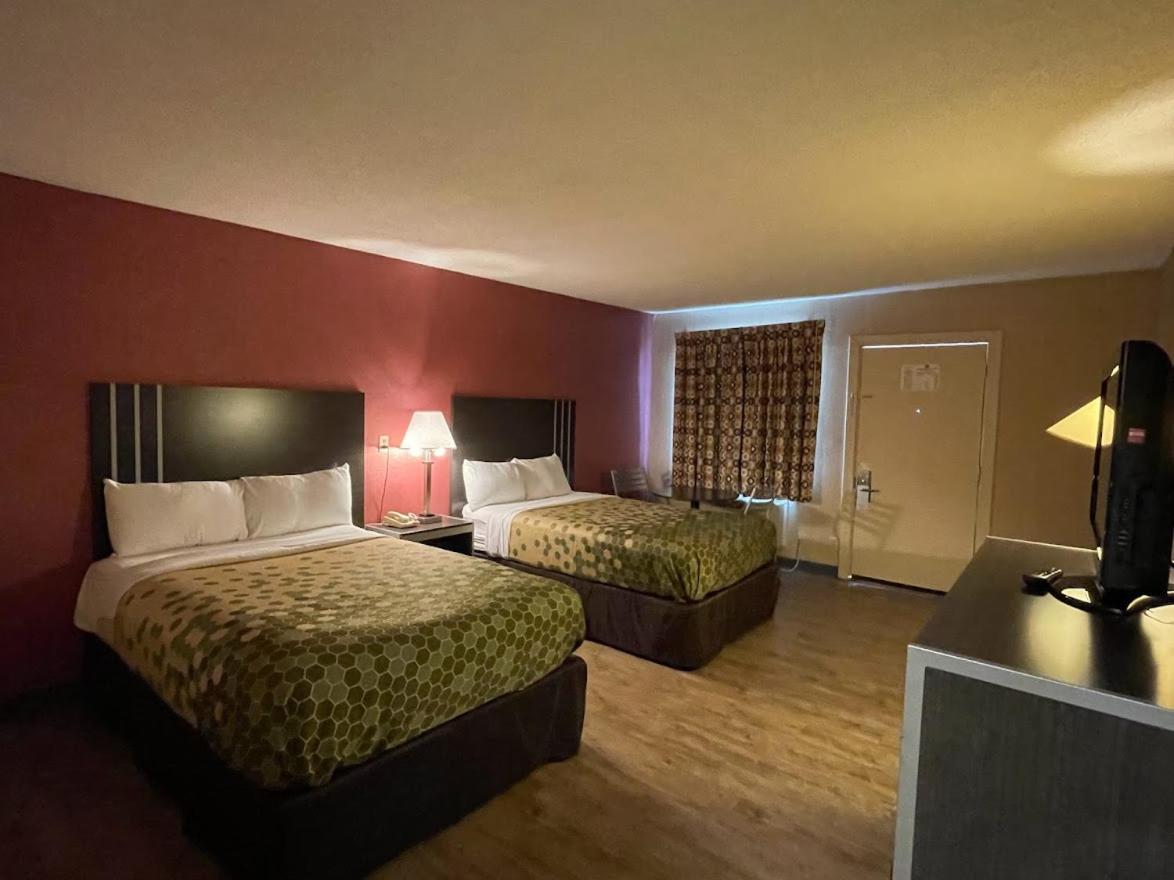 Double Room Two Double Beds Non-Smoking