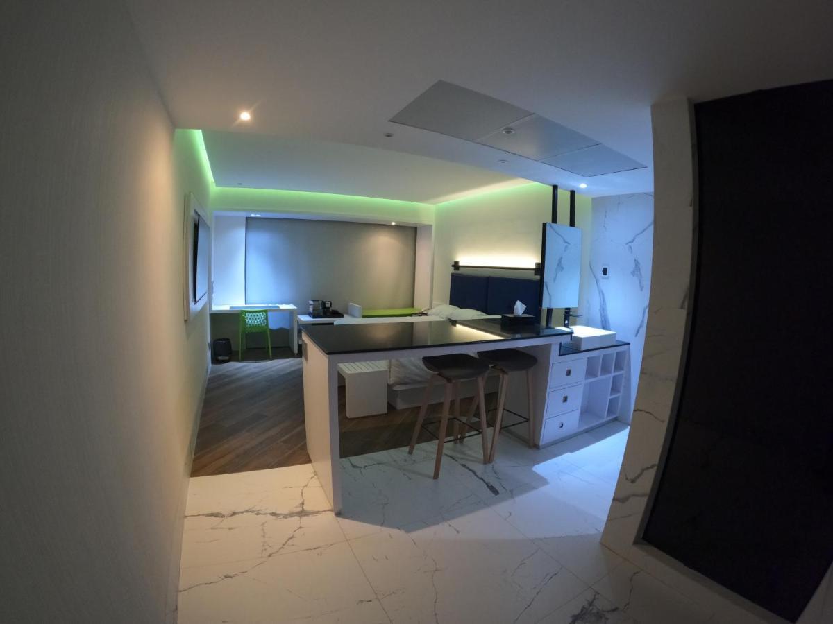 Standard Suite
