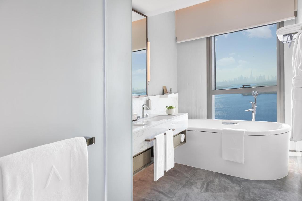 Creek View Deluxe Room King