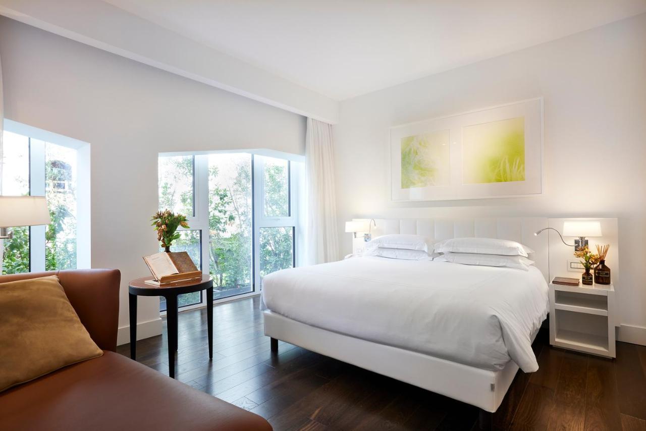 Two Connecting Double Rooms