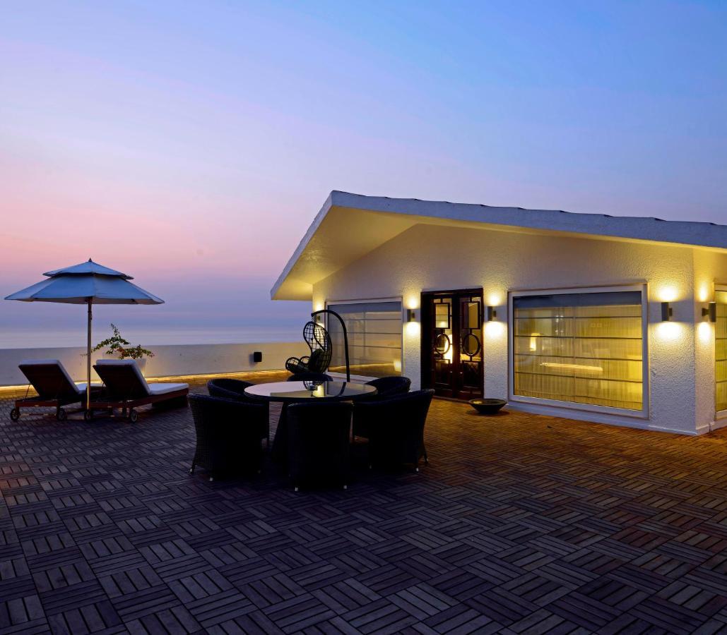 Presidential Suite on food beverages