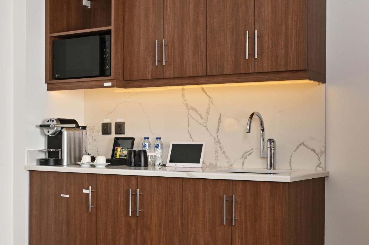 Studio King Suite Accessible or Non Smoking