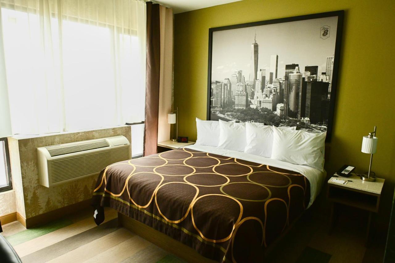 King Room - Non-Smoking