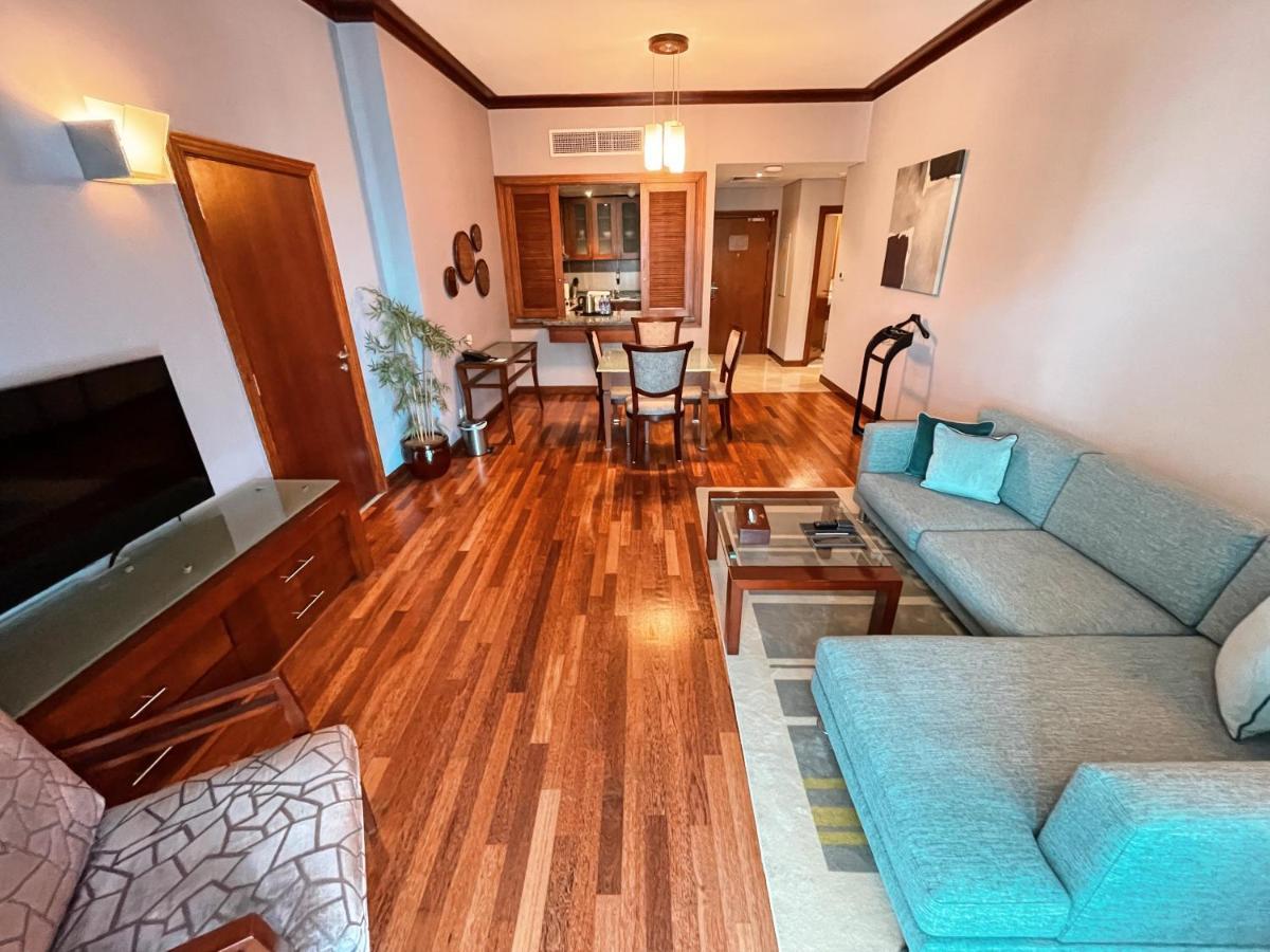 One Bedroom Privilege Creek Side 12th floor