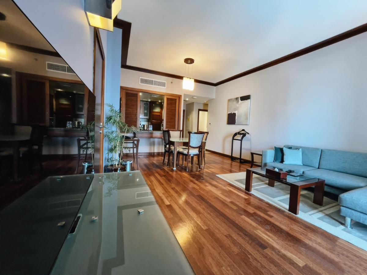 One Bedroom Privilege Creek Side 12th floor