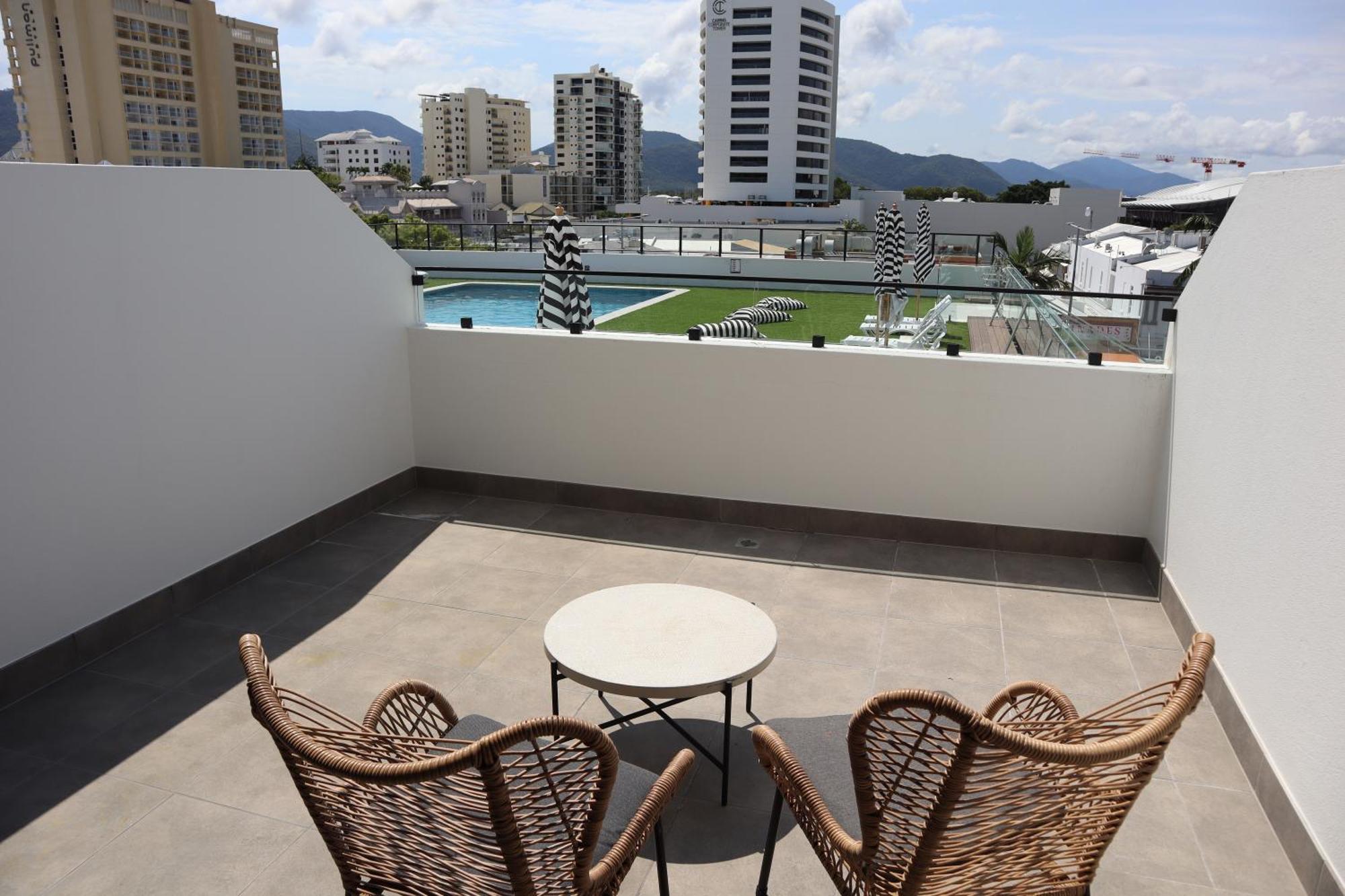 Deluxe Terrace Room