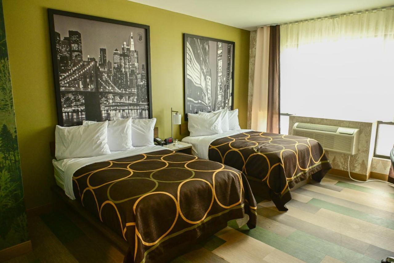 Double Room with Two Double Beds - Non-Smoking