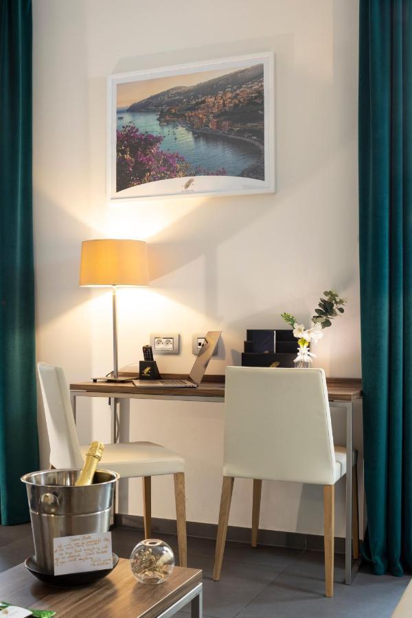 Executive Triple Room