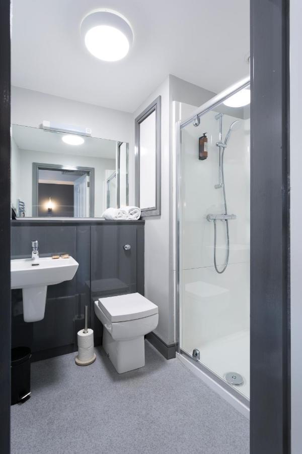 Classic Quadruple Room,1747048164:JPEG