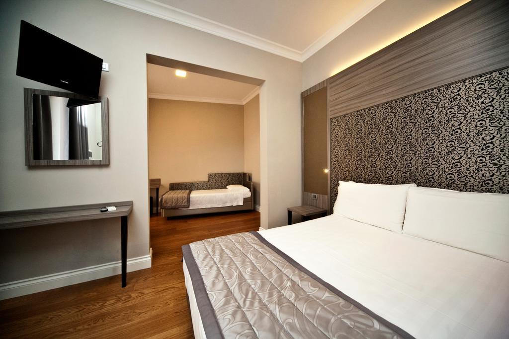 Quadruple Room