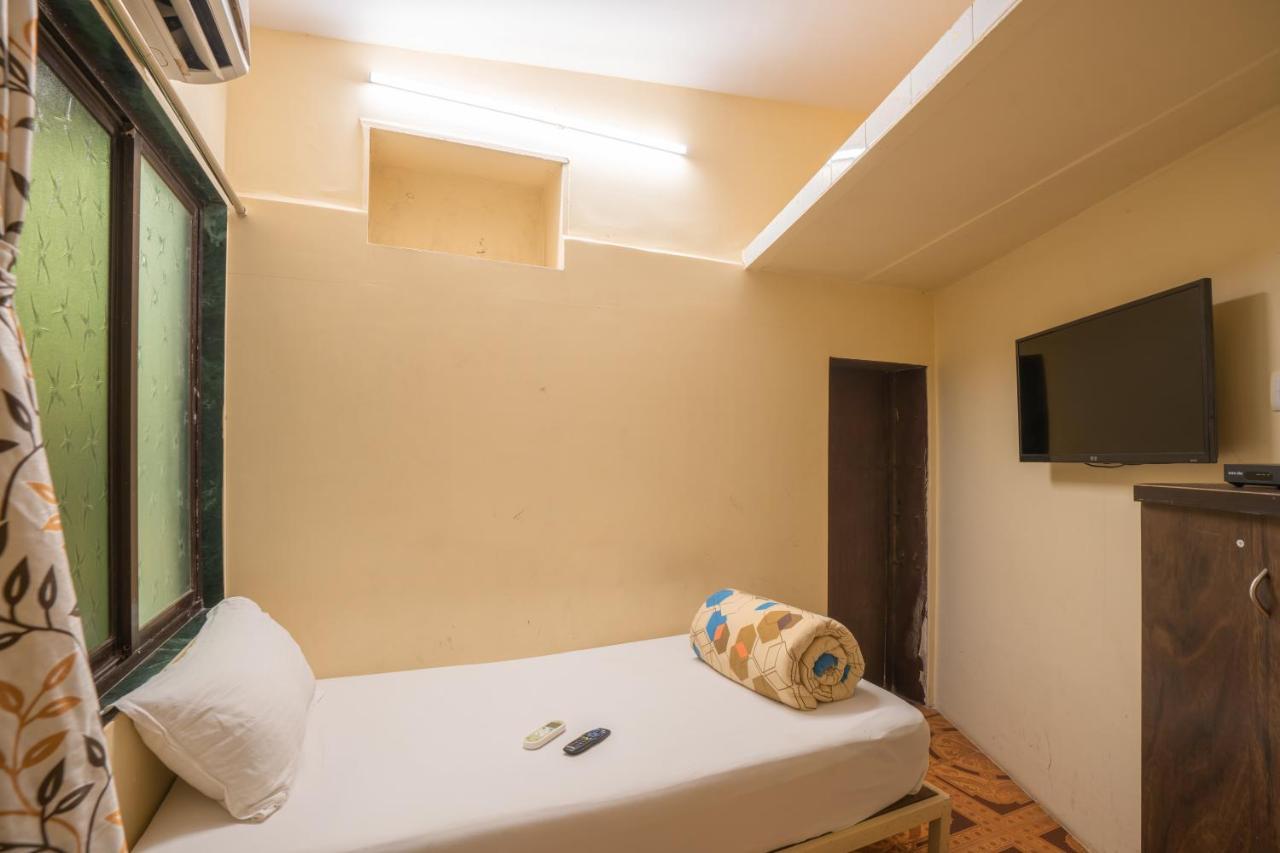 Economy Single Room