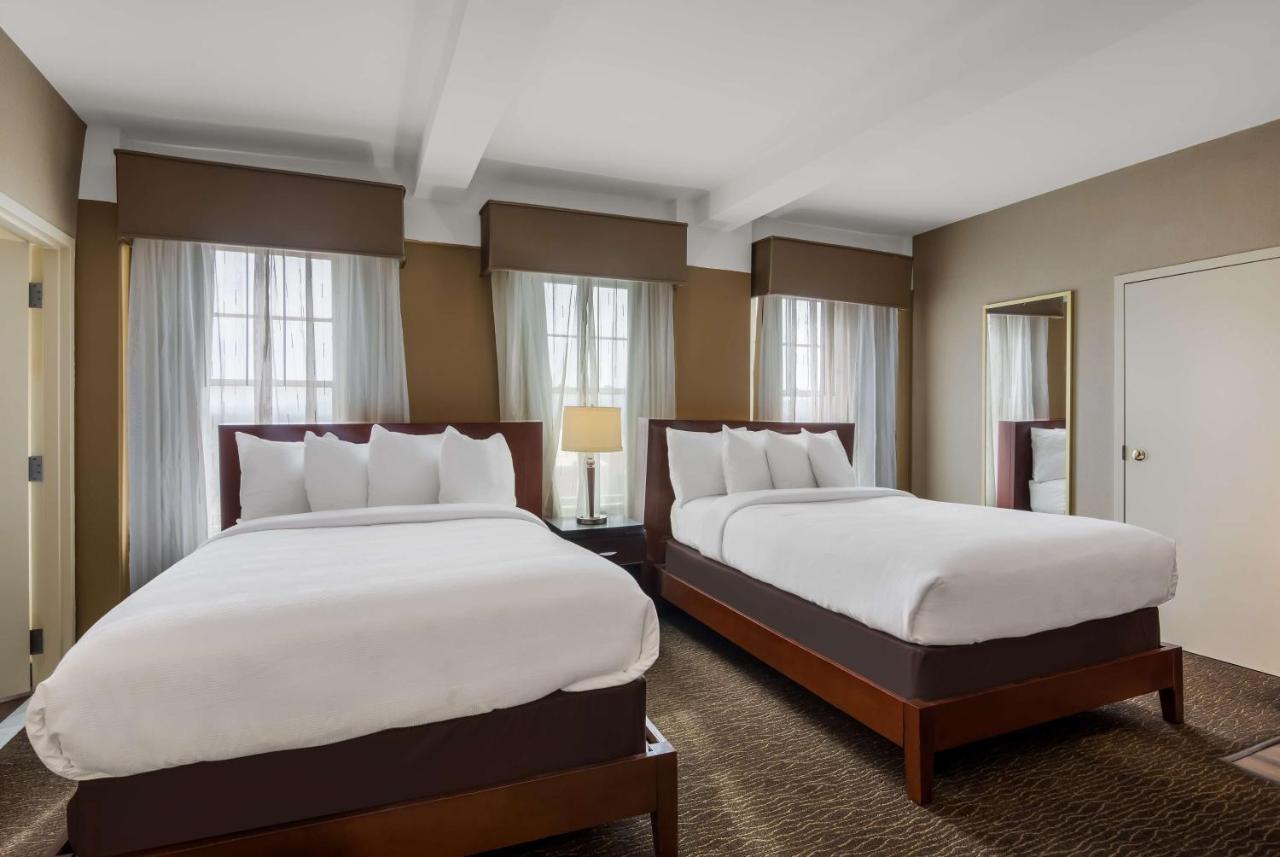 Double Room Two Double Beds Non-Smoking