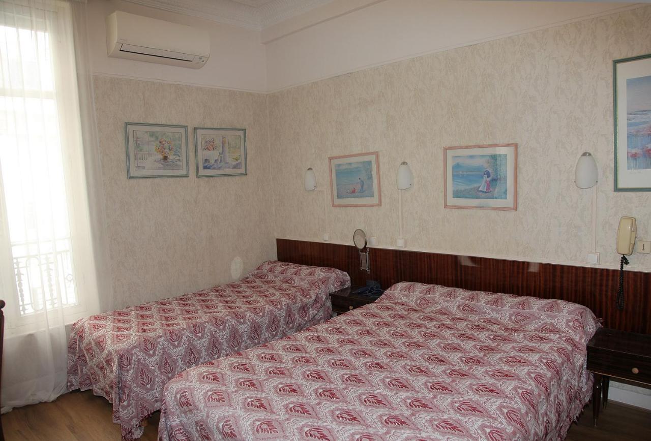 Triple Room Private Bathroom