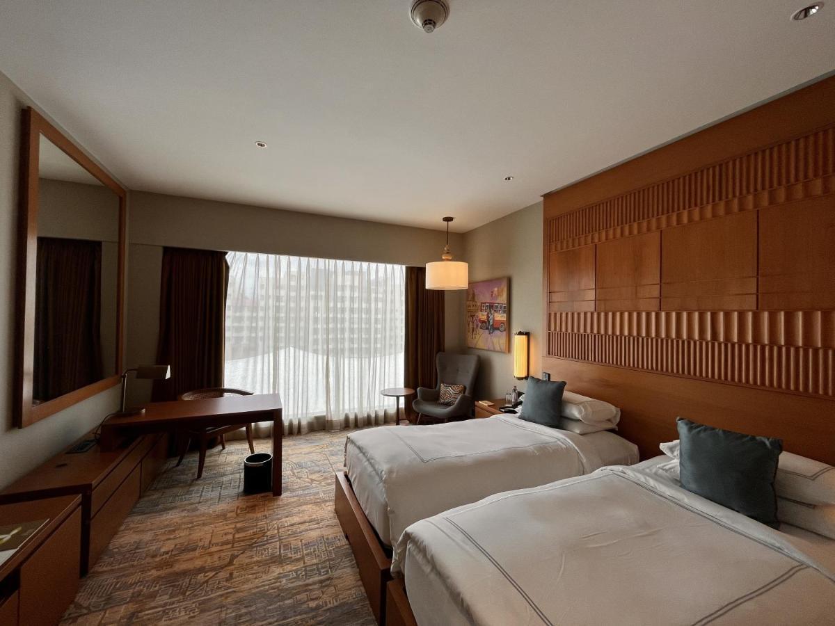 Luxury Room twin Bed