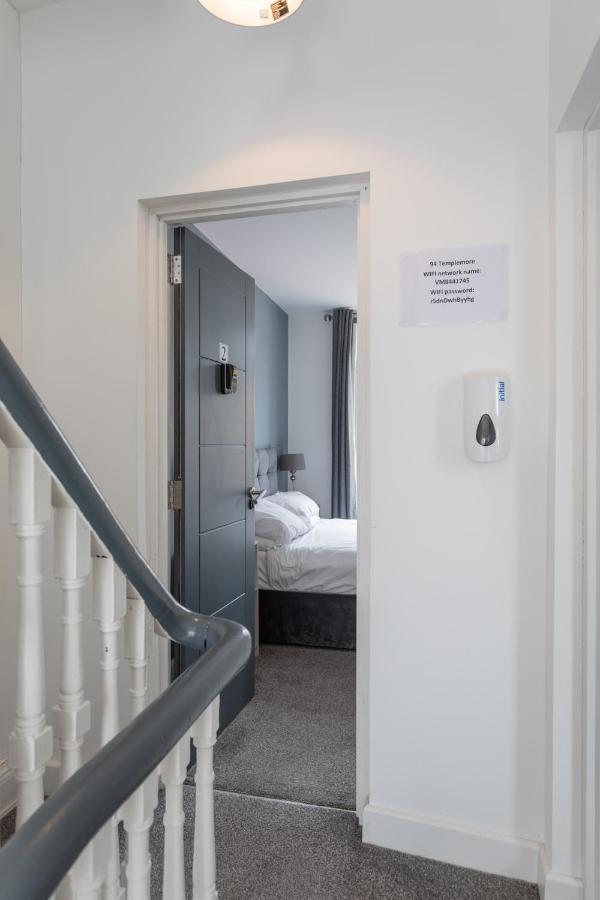 Double Room Private Bathroom