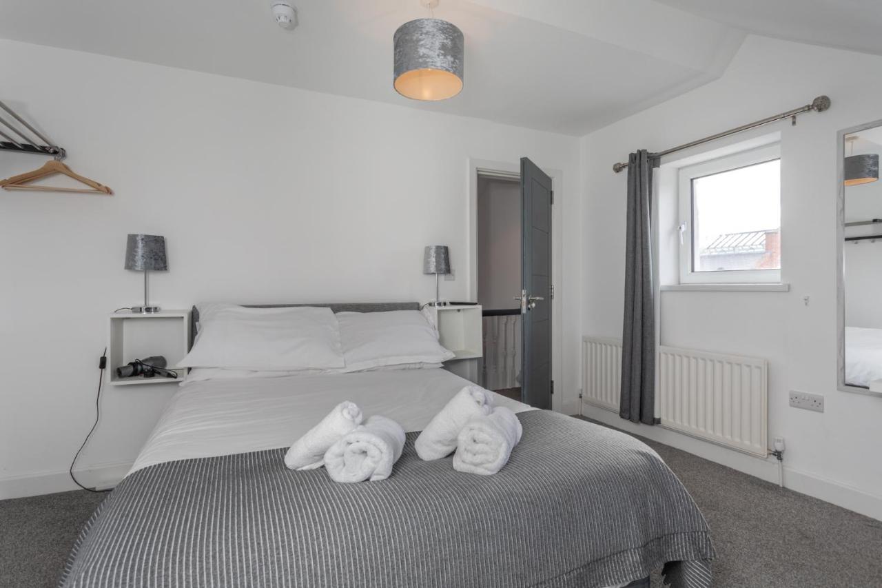 Double Room Private Bathroom