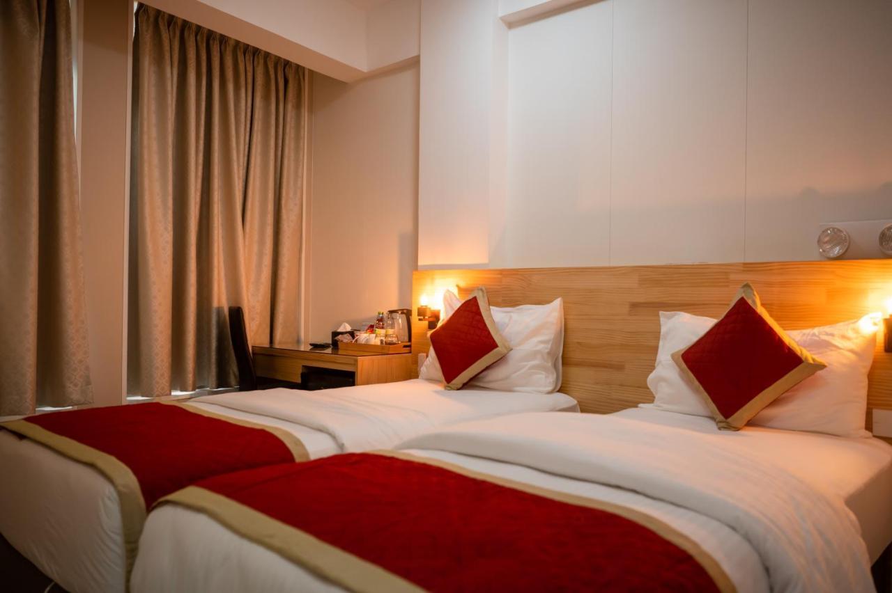 Superior Twin Room