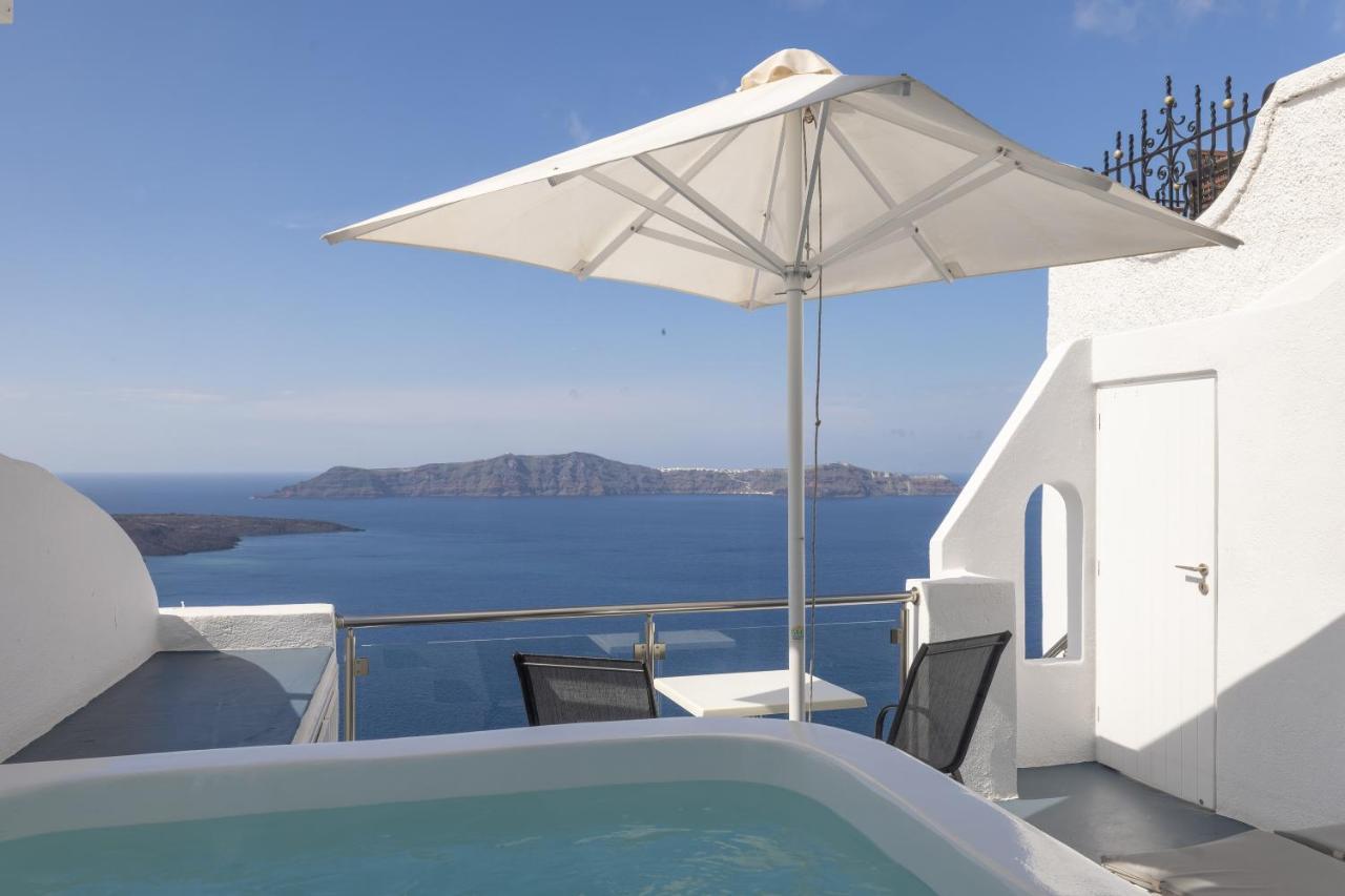 Venus Suite Hot Tub Caldera View
