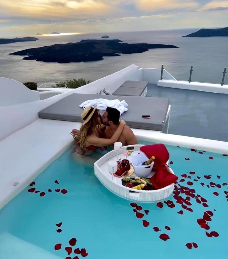 Exclusive Suite Heated Private Pool