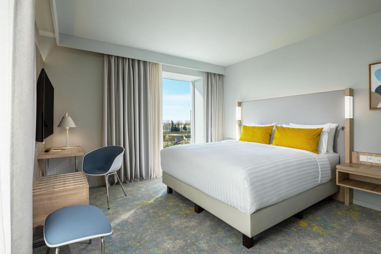 Standard King Room
