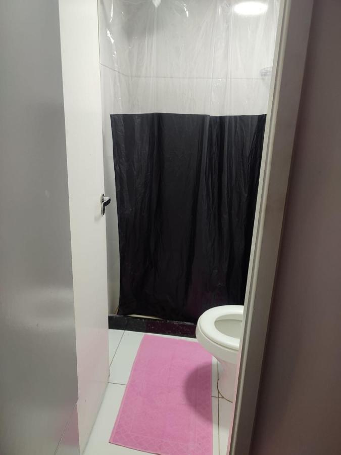 Cama em Dormitório Feminino com 8 Camas