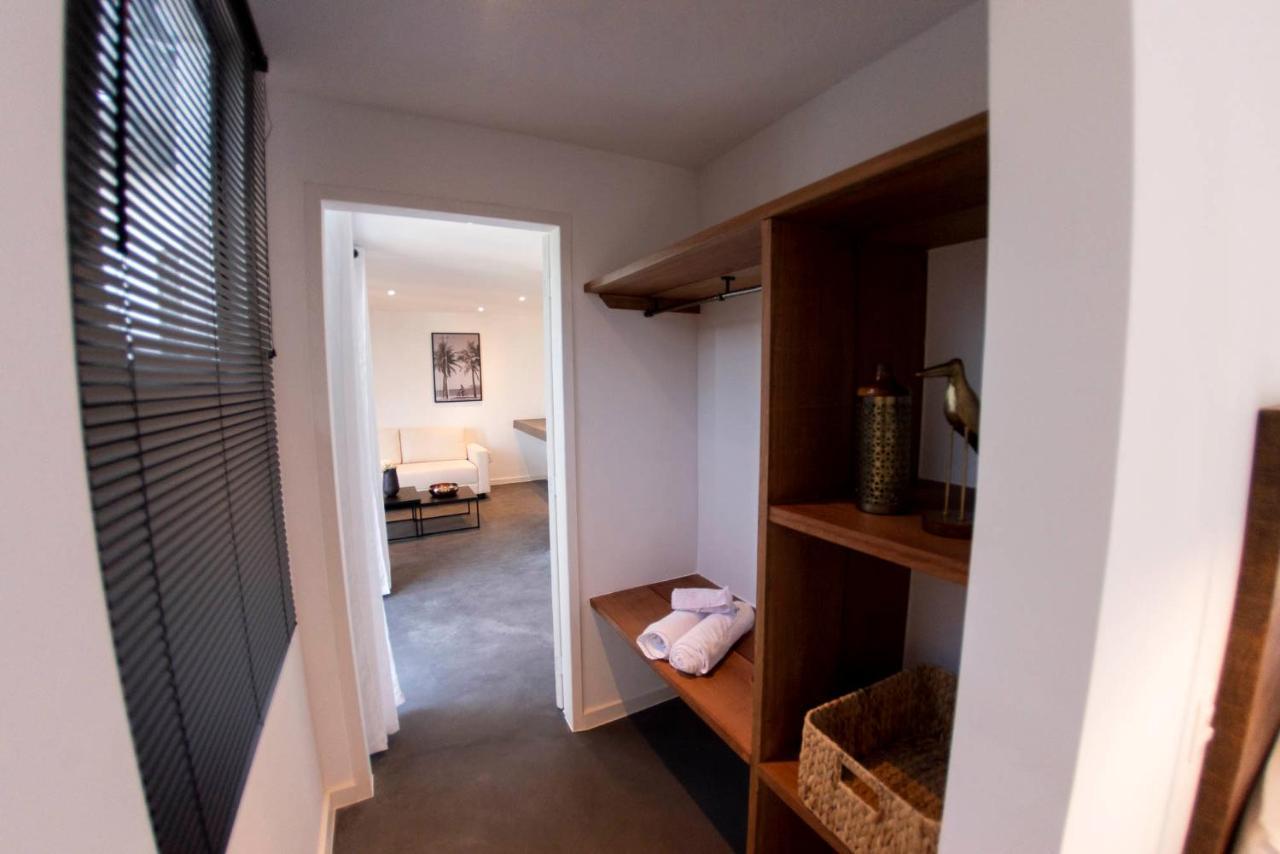 Deluxe Queen Room Bath