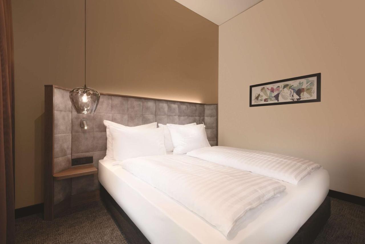 Two-Bedroom Apartment,1403457893:JPEG