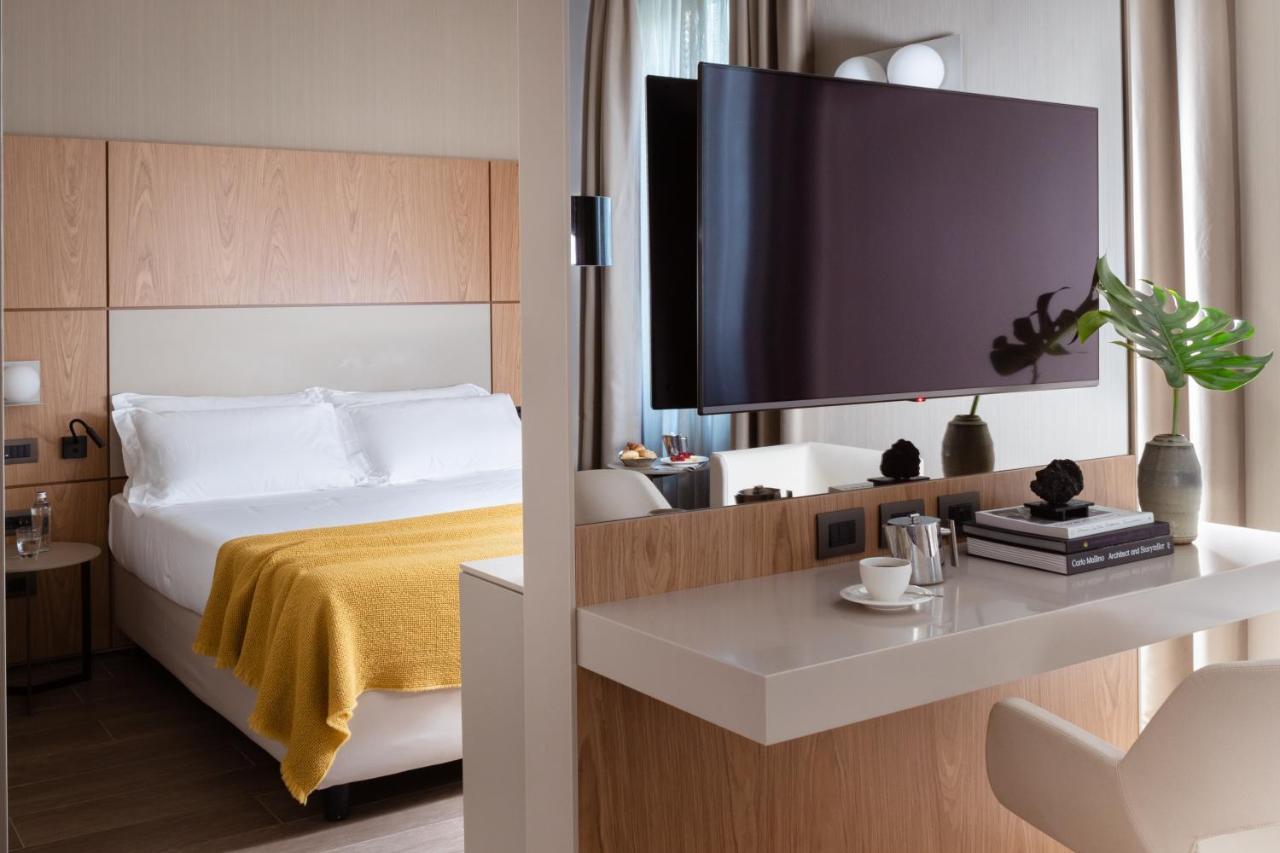 Junior Suite with Spa Access