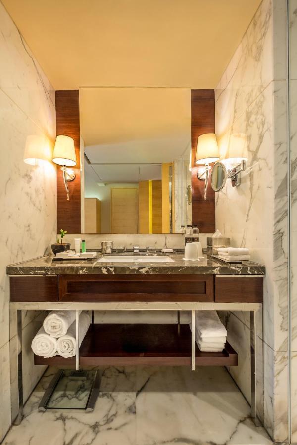 Guest room 2 Twins Ocean View Enjoy on Food & Soft Beverages Laundry