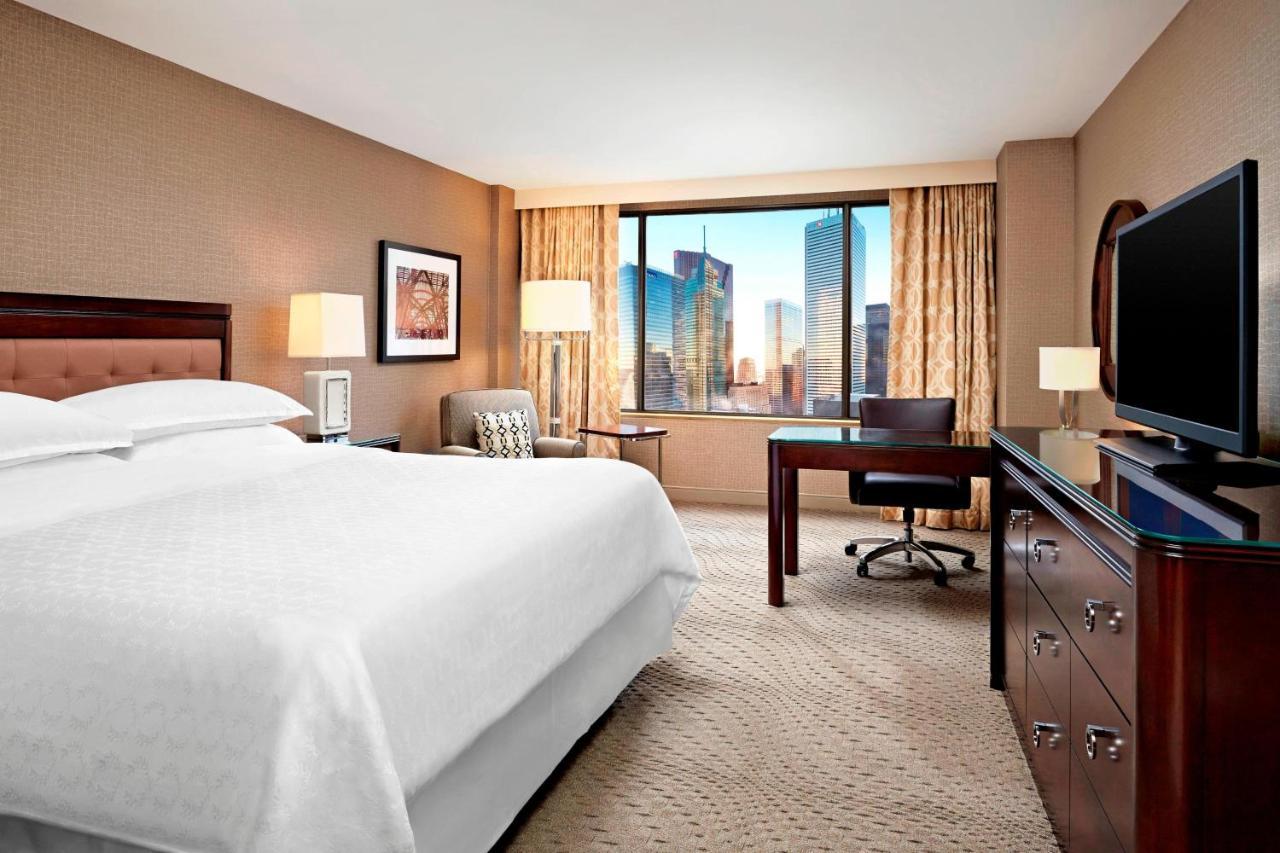 Guest Room, 1 King,1407247325:JPEG