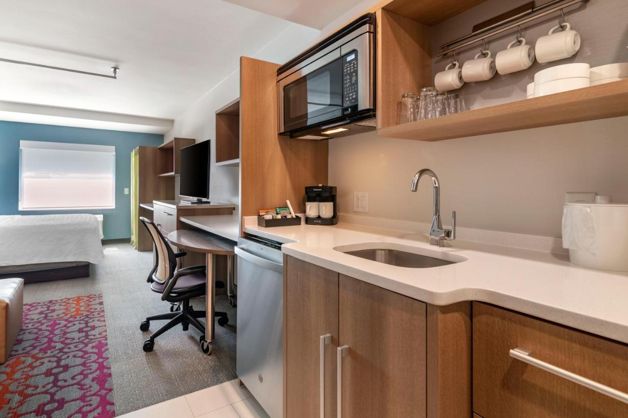 King Studio Suite