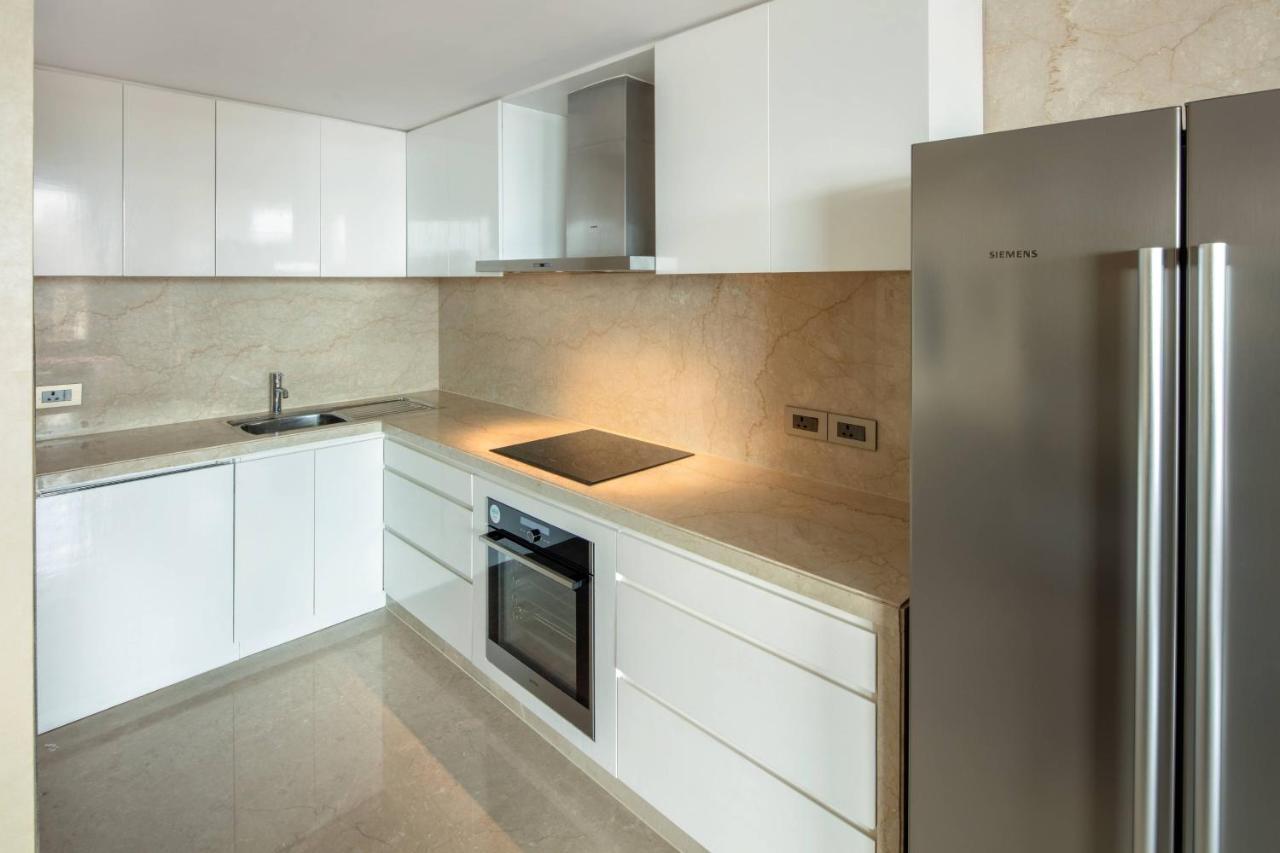 One-Bedroom Panoramic Suite Executive Lounge Access & complimentary two-way airport transfers