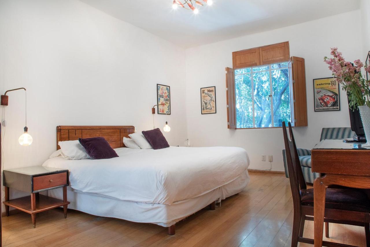 Double or Twin Room Private External Bathroom