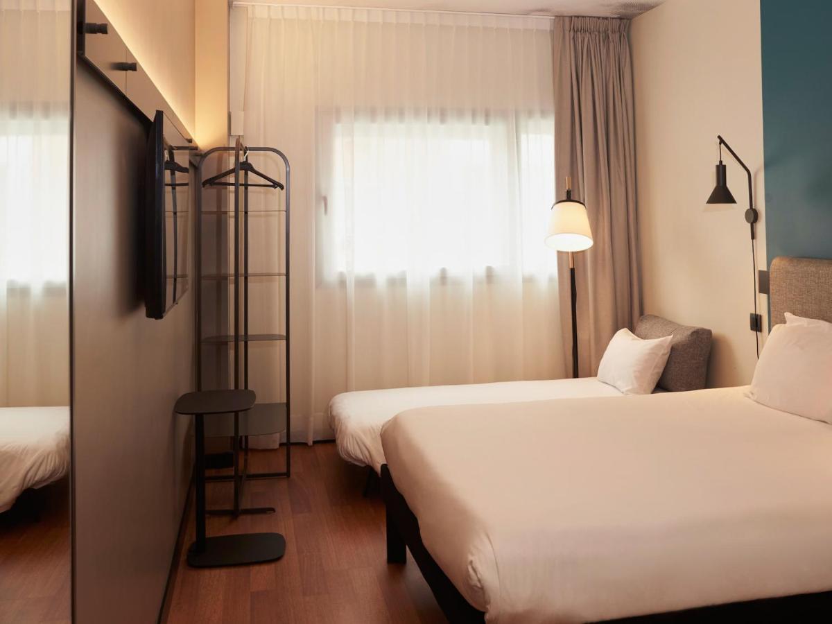 Double Room with Extra Bed,1416078300:JPEG