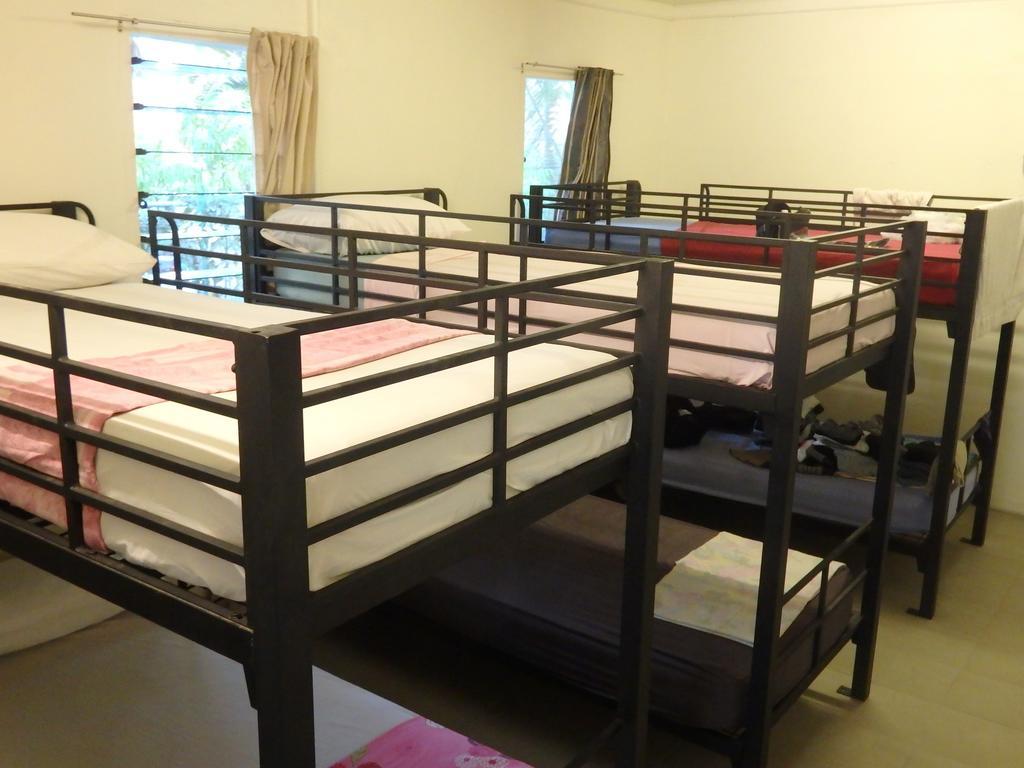 Bed in 8-Bed Mixed Dormitory Room