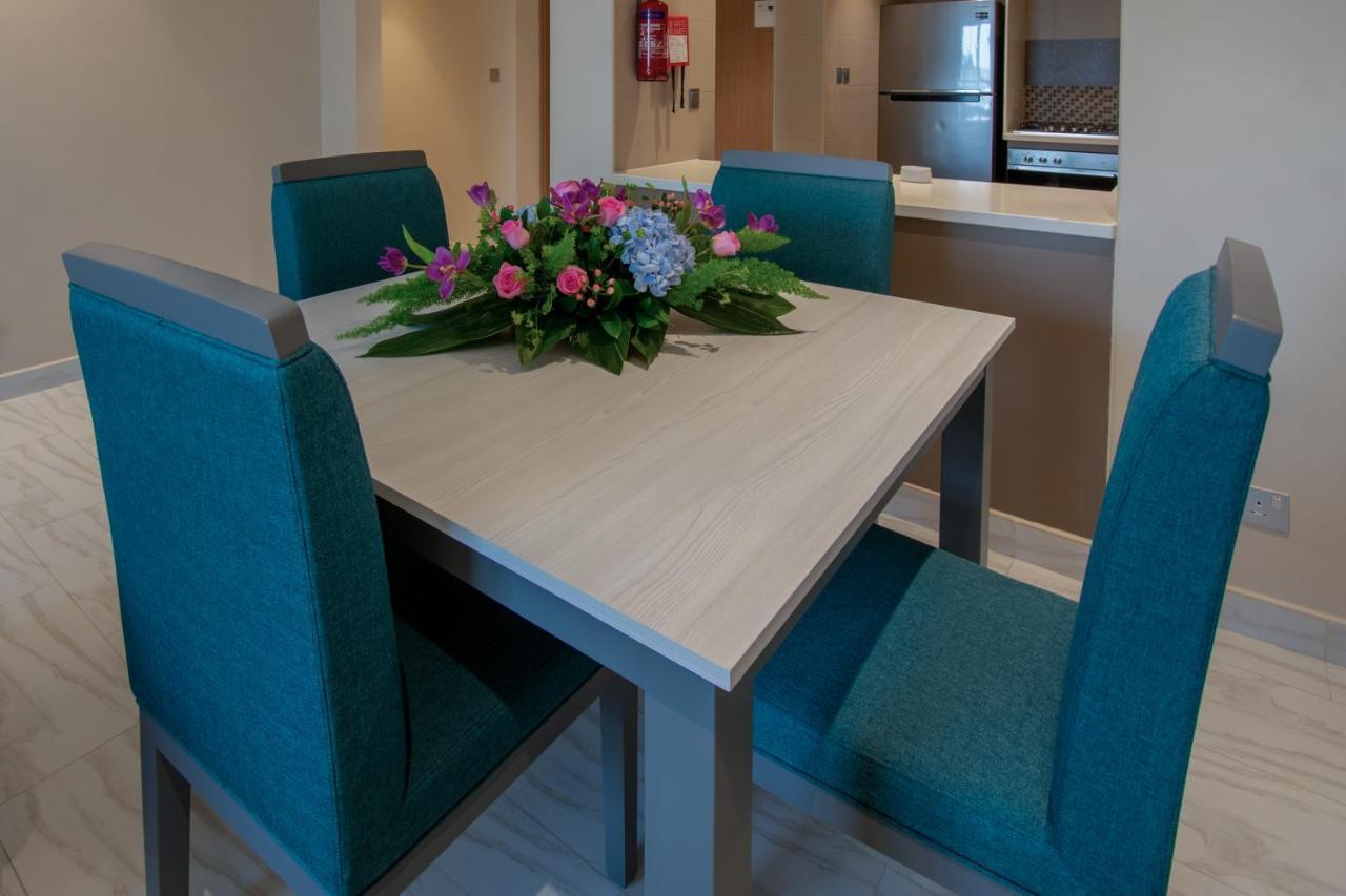 Deluxe Two-Bedroom Apartment Inclusive of complimentary shuttle bus to Deira City Centre & Dubai Festival City Mall