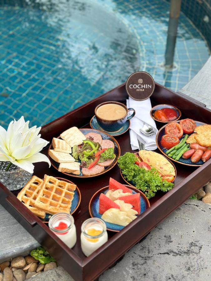 Cochin Signature Suite Floating minibar