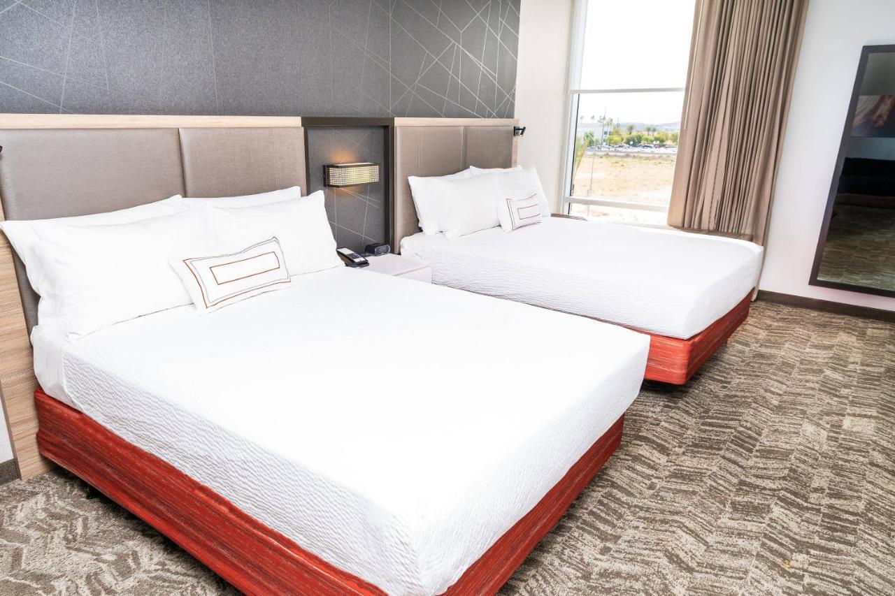 Queen Suite with Two Queen Beds and Trundle Sofa