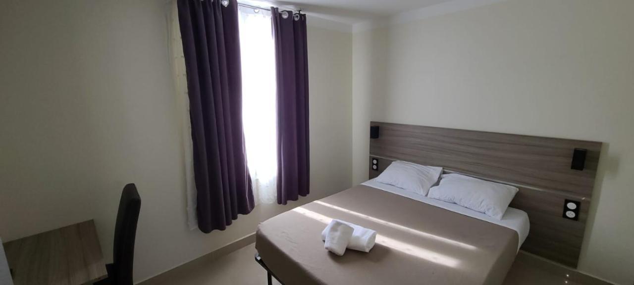 Budget Double Room 5th Floor without elevator