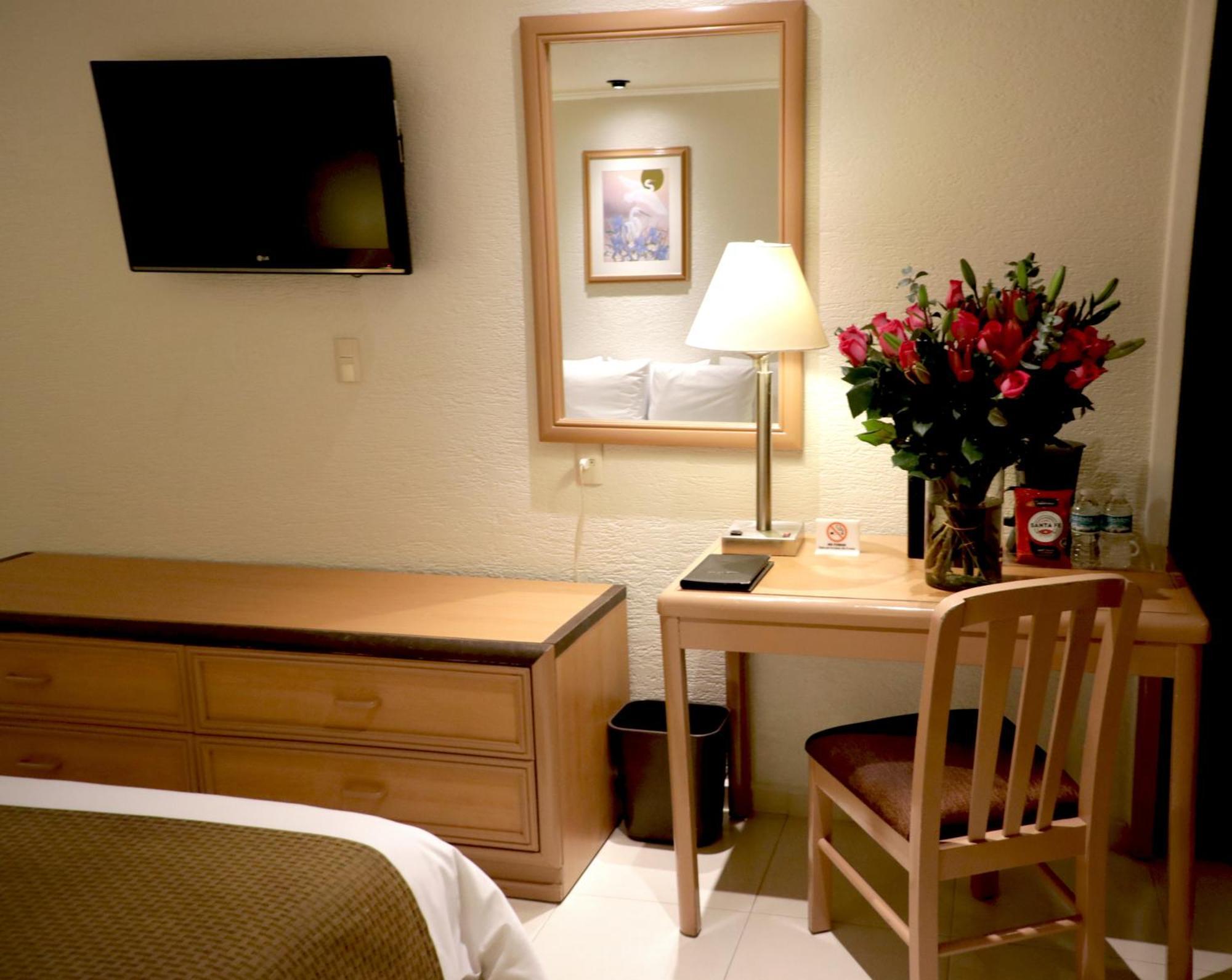 Standard King Room
