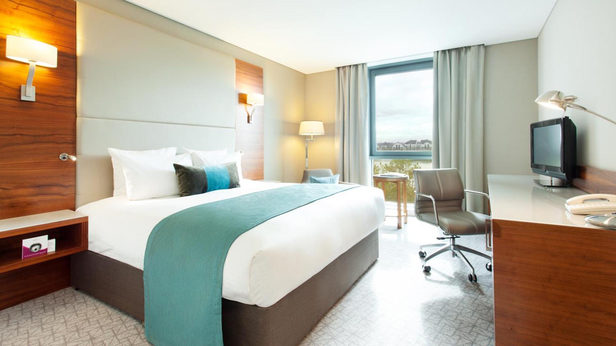Standard King Room Disability Access