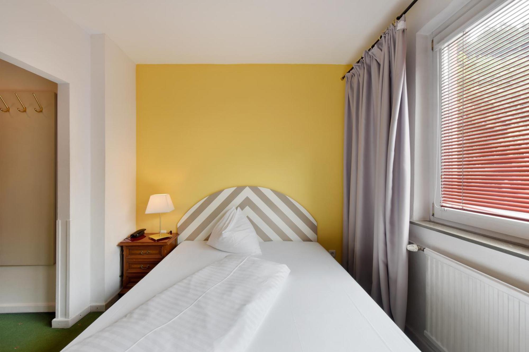 Standard Single Room