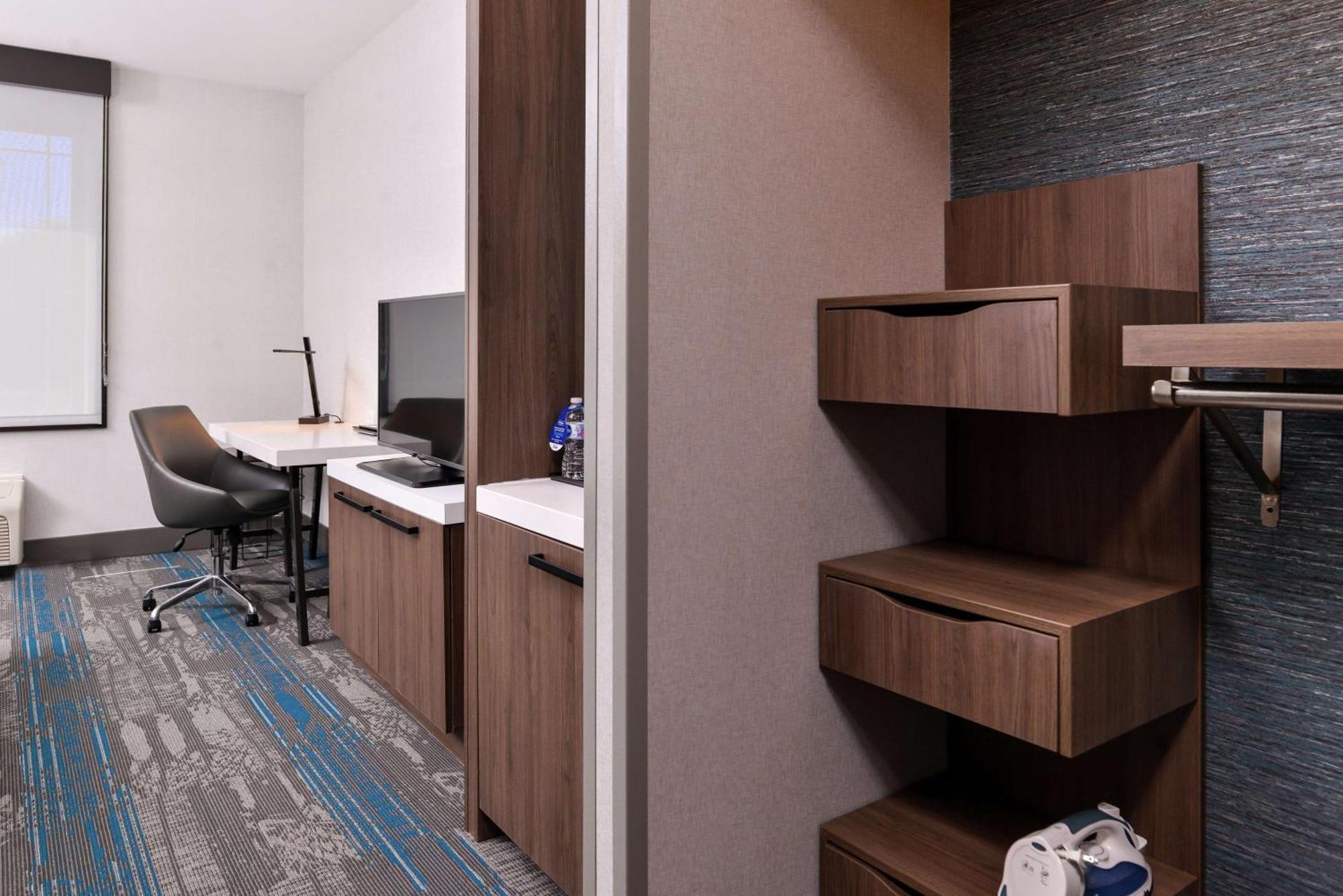King Room - Hearing Access